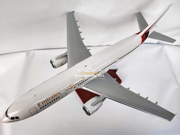 Model of A300-600R Emirates Airlines with detailed craftsmanship.